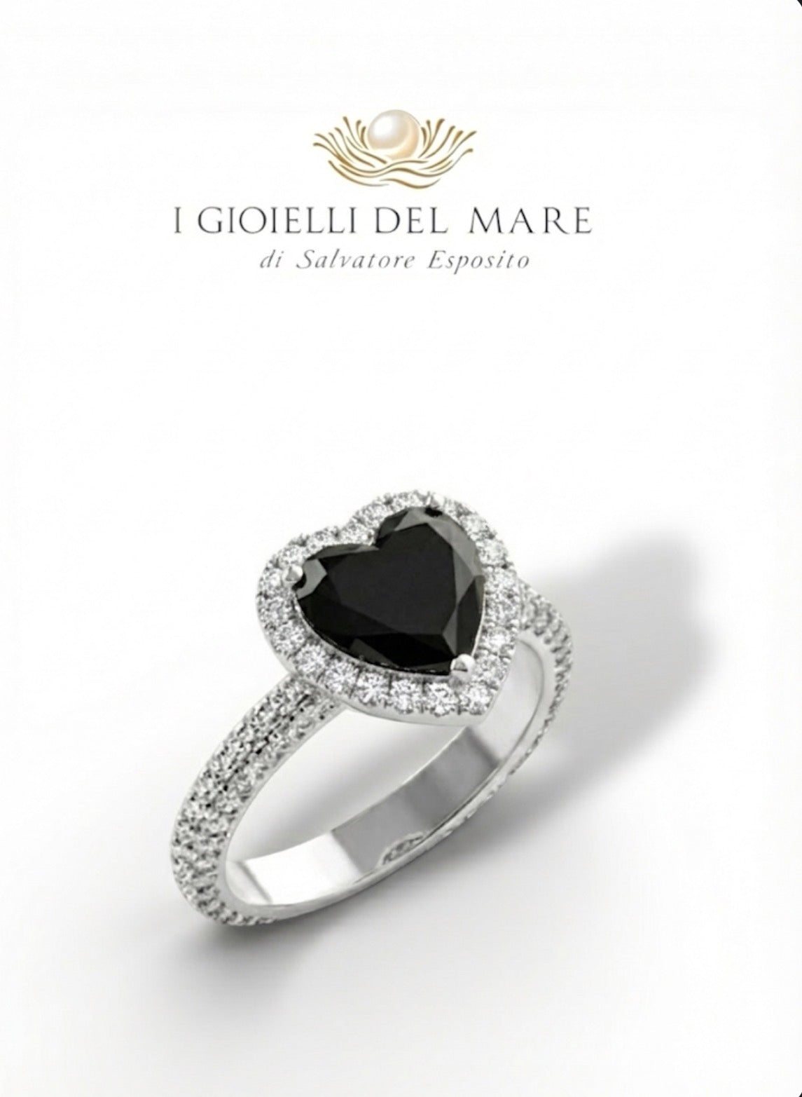 Anello in oro bianco con brillantini e diamante nero taglio cuore (Info su richiesta)