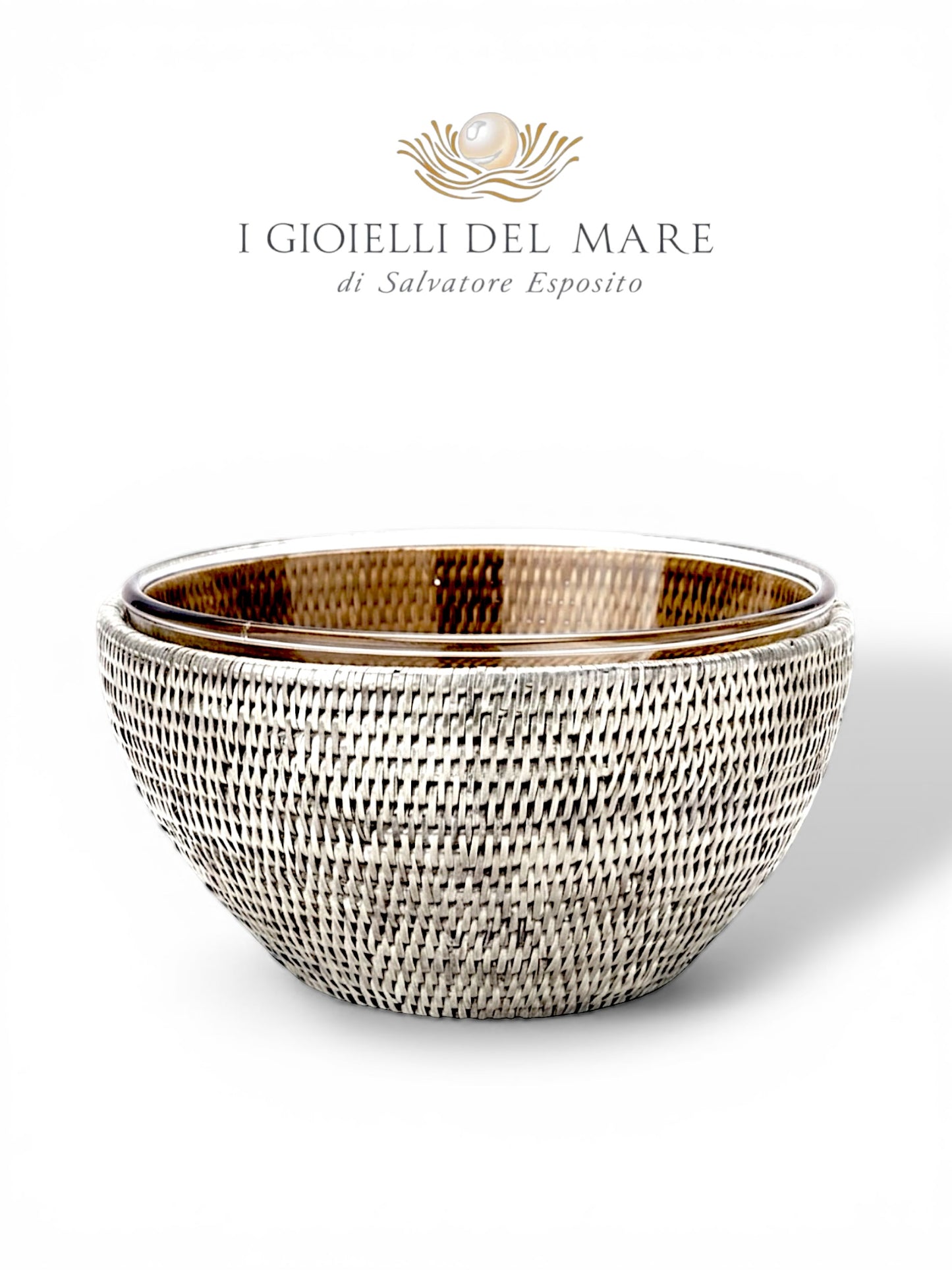 Cod.21263 Ciotola tonda in rattan rivestito in argento con Pyrex da forno artigianale in argento - I Gioielli del Mare
