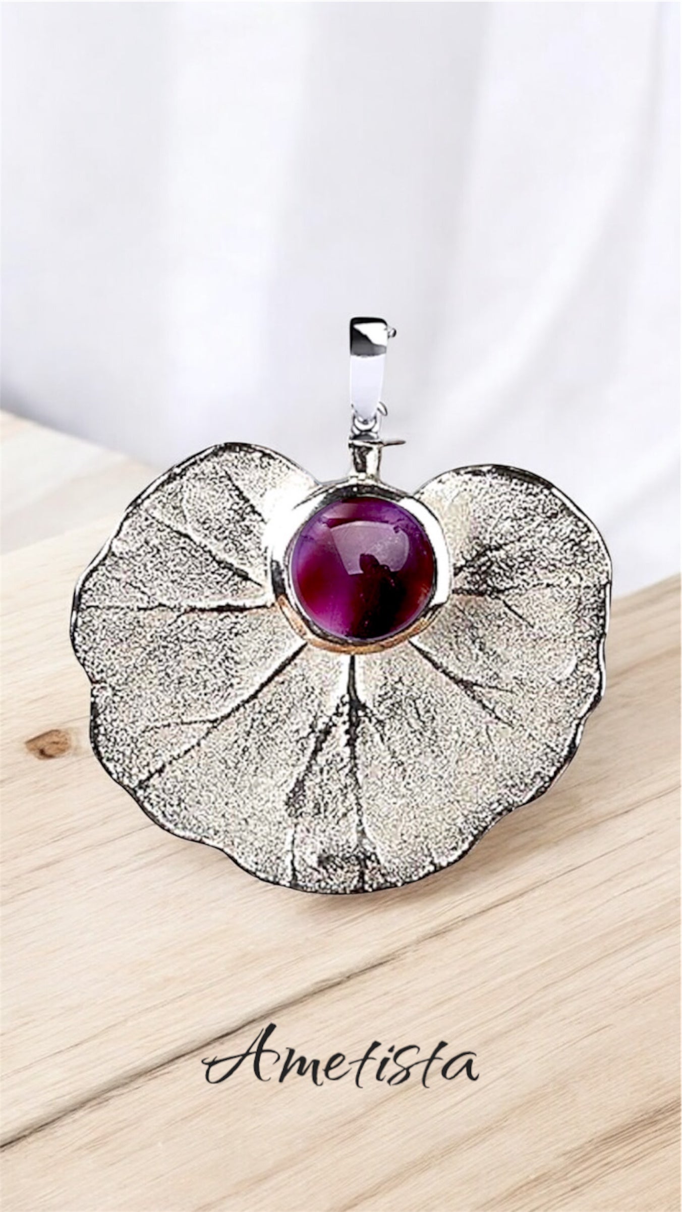 Cod.Ger1 Ciondolo foglia geranio naturale in argento