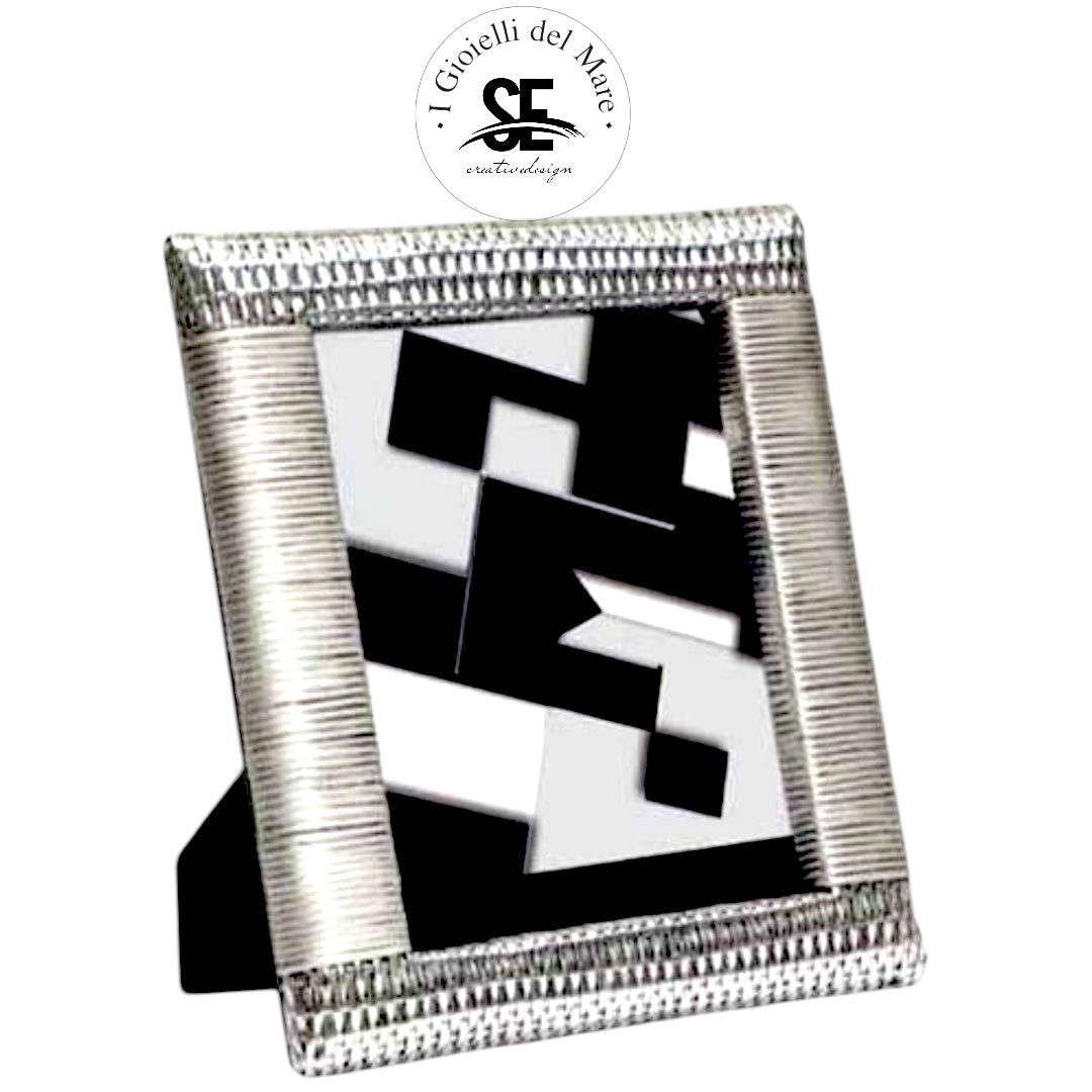 Cod.81005-2 Portafoto rattan in argento