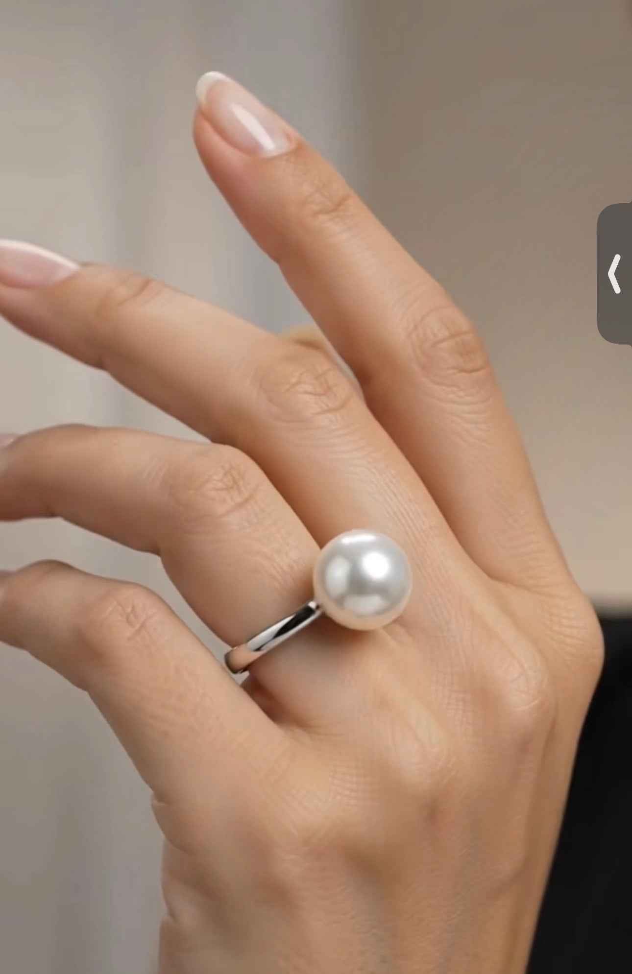 Anello perla di acqua dolce in argento con misura regolabile