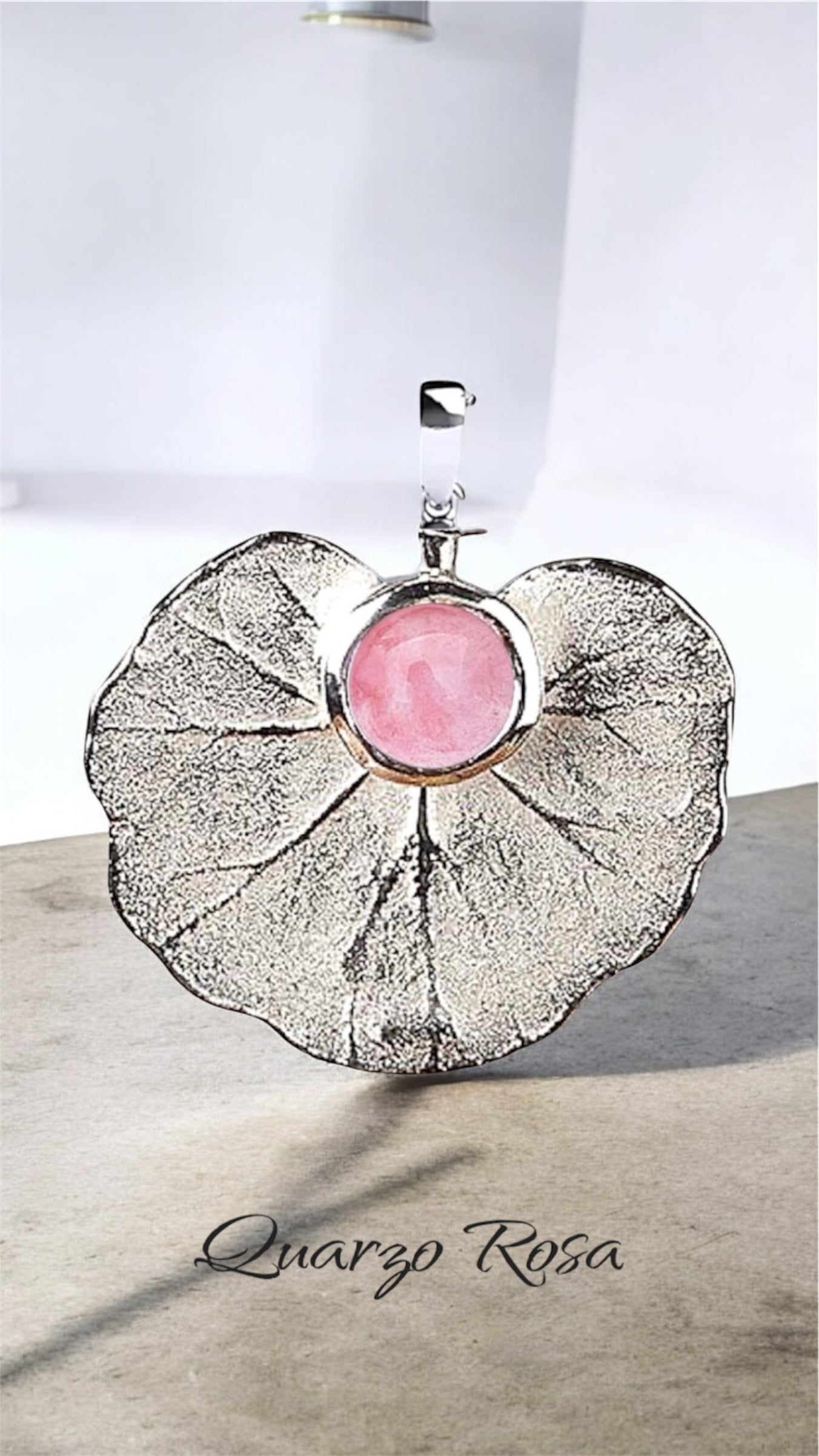 Cod.Ger1 Ciondolo foglia geranio naturale in argento