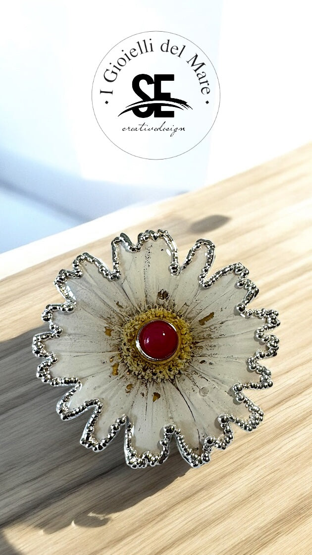 Ciondolo Margherita naturale