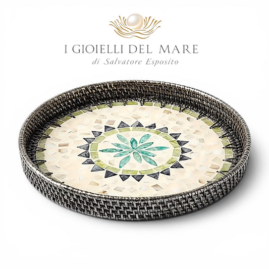 Vassoio tondo in rattan rivestito in argento con mosaico madreperla artigianale in argento - I Gioielli del Mare