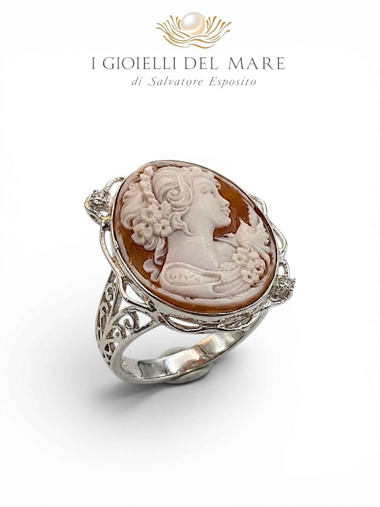 Anello cammeo inciso donna con fiori in argento