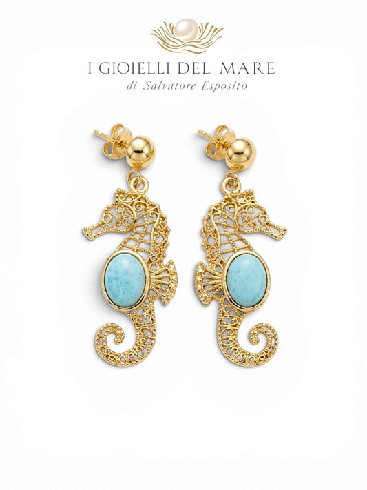 Orecchini Cavalluccio Marino con Turchese Naturale in Argento Dorato | I Gioielli del Mare