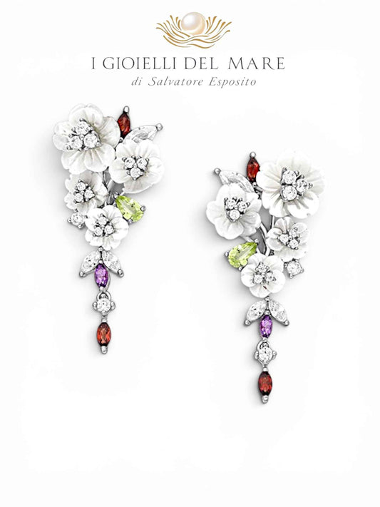 Orecchini Fiori in Madreperla e Pietre Semipreziose – Argento Rodiato Artigianale