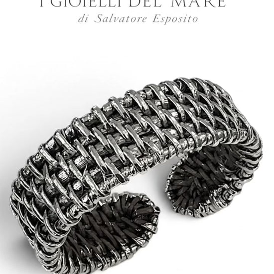 Video bracciale rigido in rattan rivestito in argento – gioiello artigianale I Gioielli del Mare