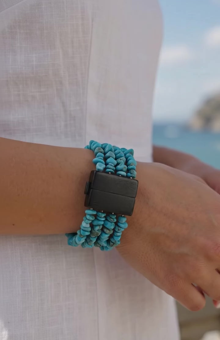 Video bracciale artigianale in turchese naturale con ebano - dettagli e lavorazione
