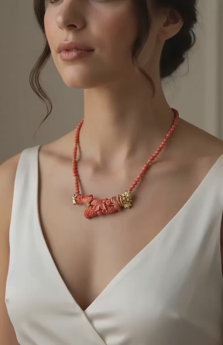 Video Collana corallo ed oro 